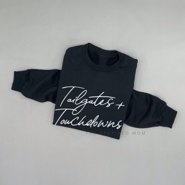 Tailgates & Touchdowns - Unisex Fleece Pullover